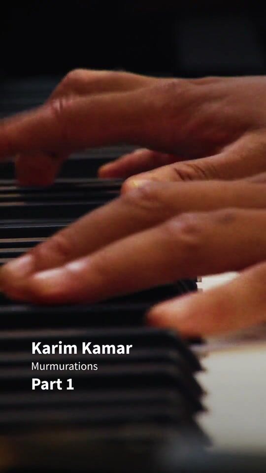 Vertical social film, hands at the keyboard